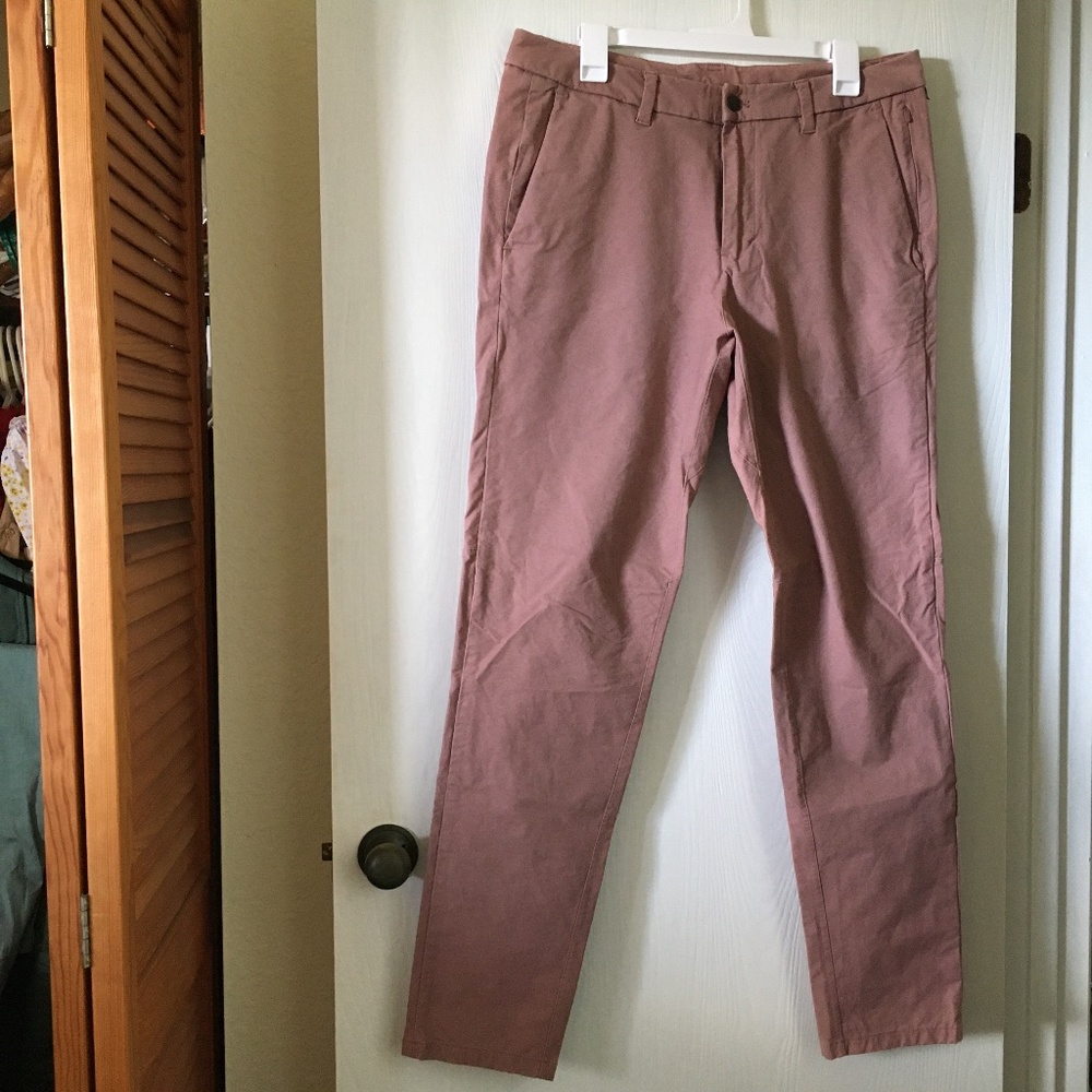 Lululemon men's classic fit 5 pocket pant. Size 34.
